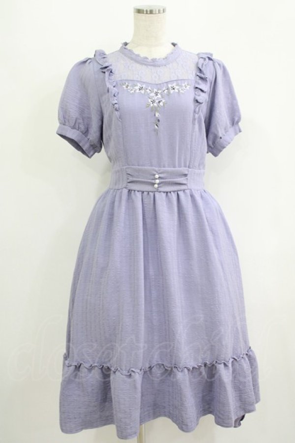 画像1: axes femme / すみれ刺繍ワンピース M ラベンダー H-25-09-13-029-AX-OP-NS-ZH (1)