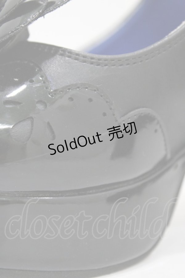 画像4: YOSUKE by Leche / コサージュ付ストラップシューズ M/23.0〜23.5cm ブラックエナメル H-25-09-18-1001-0-SH-NS-ZH (4)