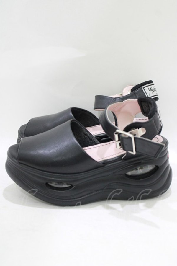 画像2: YOSUKE / 厚底サンダル 23.0cm 黒 H-25-09-20-069-PU-SH-KB-ZT-K005 (2)