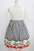 画像3: Emily Temple cute / ギンガムチェリーノースリーブワンピース  クロ H-25-09-20-010-ET-OP-KB-ZT073 (3)