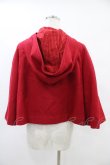 画像2: Jane Marple / シャペロンルージュのフードケープジャケット  レッド H-25-09-21-1016-JM-JA-KB-ZH (2)