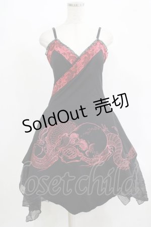 画像: Qutie Frash / プリントキャミワンピース  黒×赤 H-25-09-24-003-QU-OP-KB-ZH