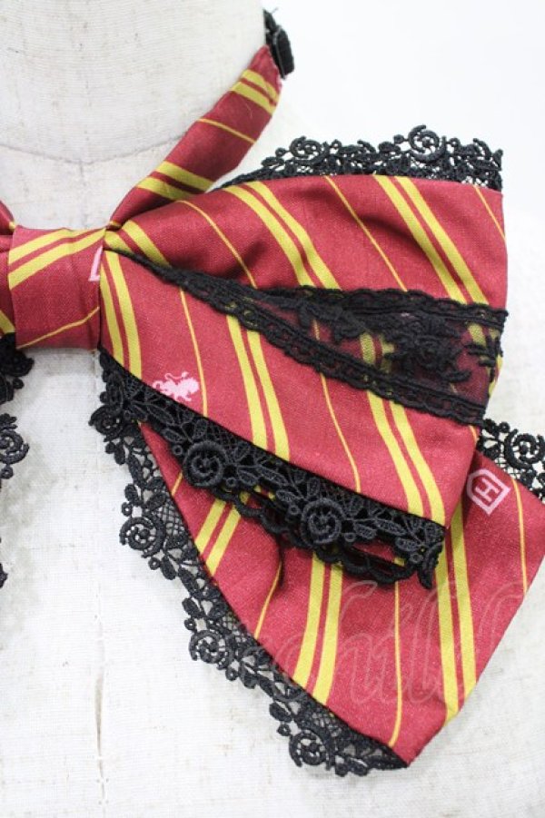 画像2: ATELIER PIERROT / ハリー・ポッター トリプルリボンタイ  グリフィンドール（レッド） H-25-09-25-1015-EL-ZA-KB-ZH (2)