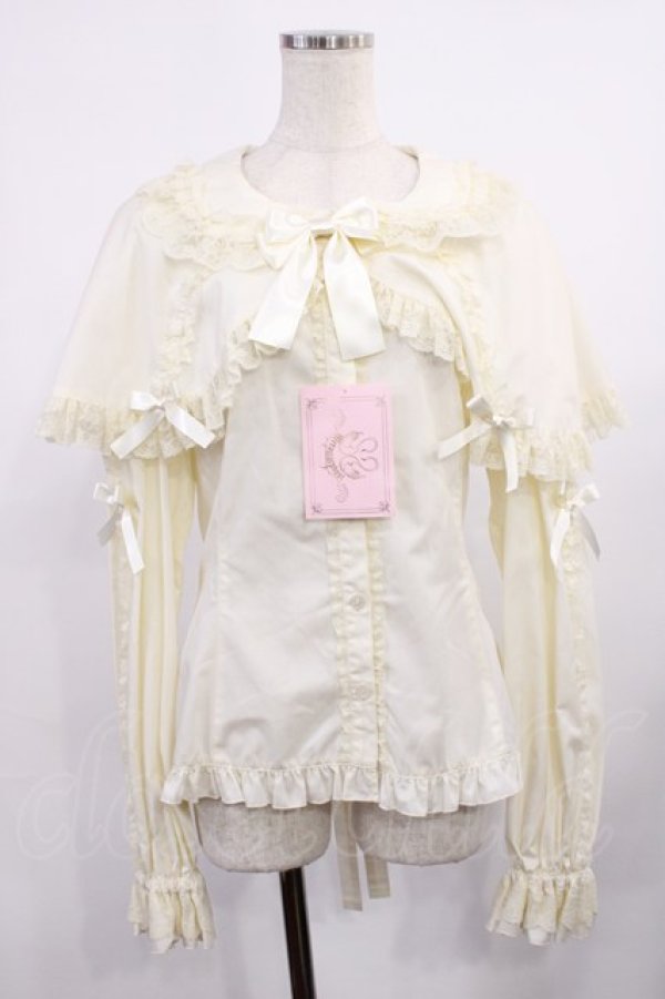 画像1: metamorphose / 【プラスサイズ】ケープ付き丸襟ブラウス プラスサイズ アイボリー H-25-09-26-1030-ME-BL-NS-ZH (1)