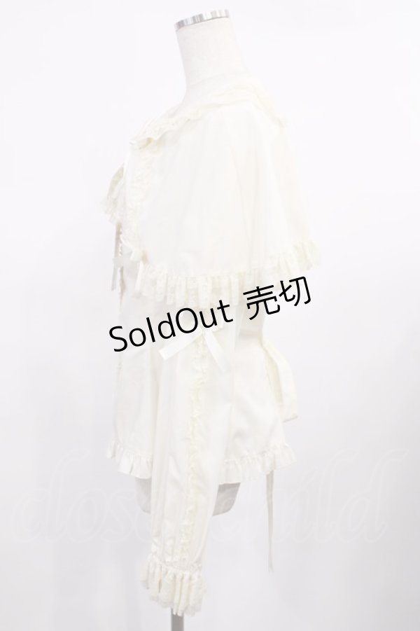 画像2: metamorphose / 【プラスサイズ】ケープ付き丸襟ブラウス プラスサイズ アイボリー H-25-09-26-1030-ME-BL-NS-ZH (2)