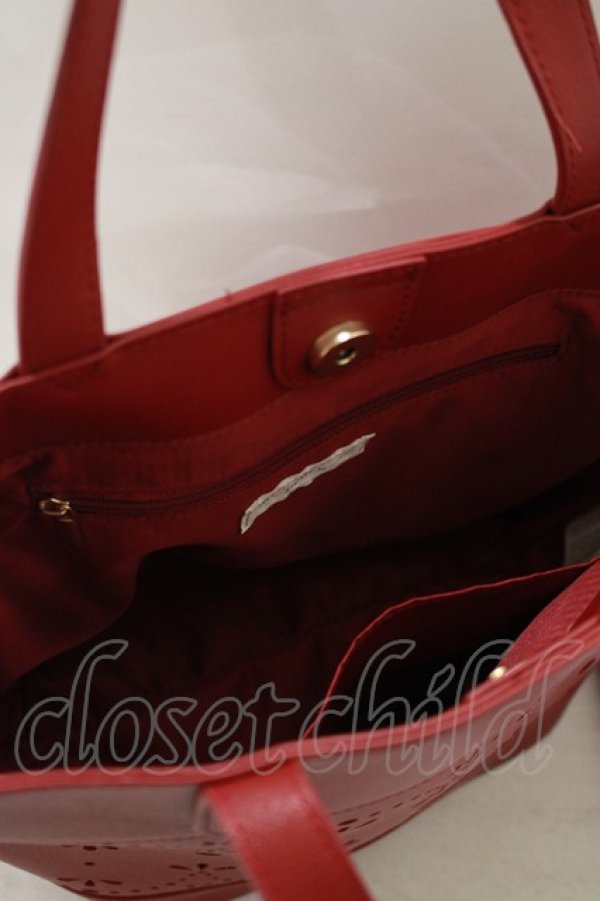 画像4: m petit by misako / AMハナパンチング2WAYバッグ  レッド H-25-09-27-013-LO-BG-NS-ZH (4)