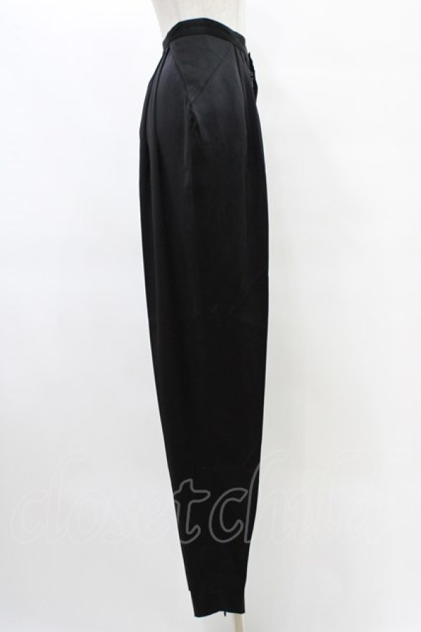 画像3: alice auaa / タックテーパードパンツ 4（約7号） ブラック H-25-09-28-1005-AA-PA-KB-ZH (3)