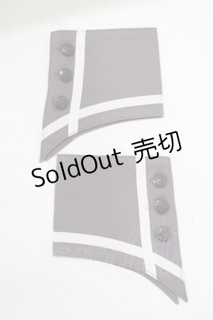 画像: フェリシモ / 世界の童話を楽しむコスチュームセットの会/長靴をはいた猫のカフス  グレー H-25-09-28-060-LO-ZA-NS-ZH