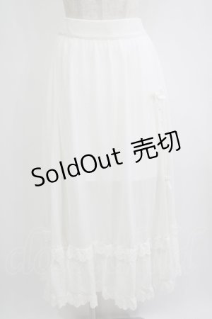 画像: Honey Cinnamon / スリットリボンサス付きスカート Free White H-25-09-29-037-LO-SK-NS-ZH