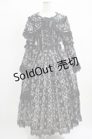 画像: metamorphose / 【プラスサイズ】クラウンクロス ケープ付ロングドレス プラスサイズ ブラック H-25-09-29-007-ME-OP-NS-ZH