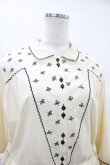 画像4: Jane Marple Dans Le Salon / Clover embroidery dress  バニラ H-25-10-01-026-JM-OP-KB-ZH (4)