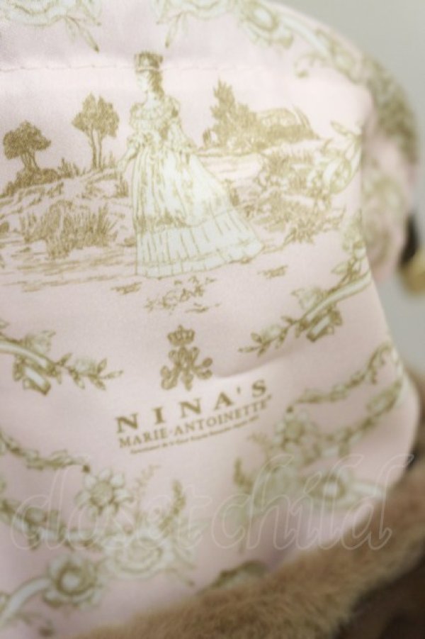 画像2: m petit by misako / NINA'Sコラボ リボンファーバッグ  ブラウン H-25-10-07-026-LO-BG-NS-ZH (2)