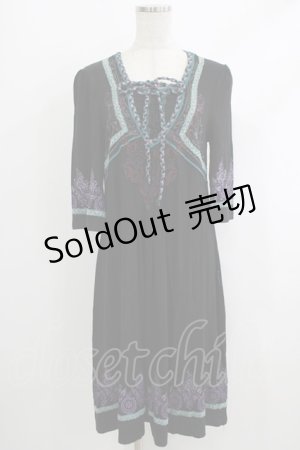 画像: Ozz oneste / 刺繍プリントチュニックワンピース  黒 H-25-10-08-1046-OO-OP-KB-ZT023
