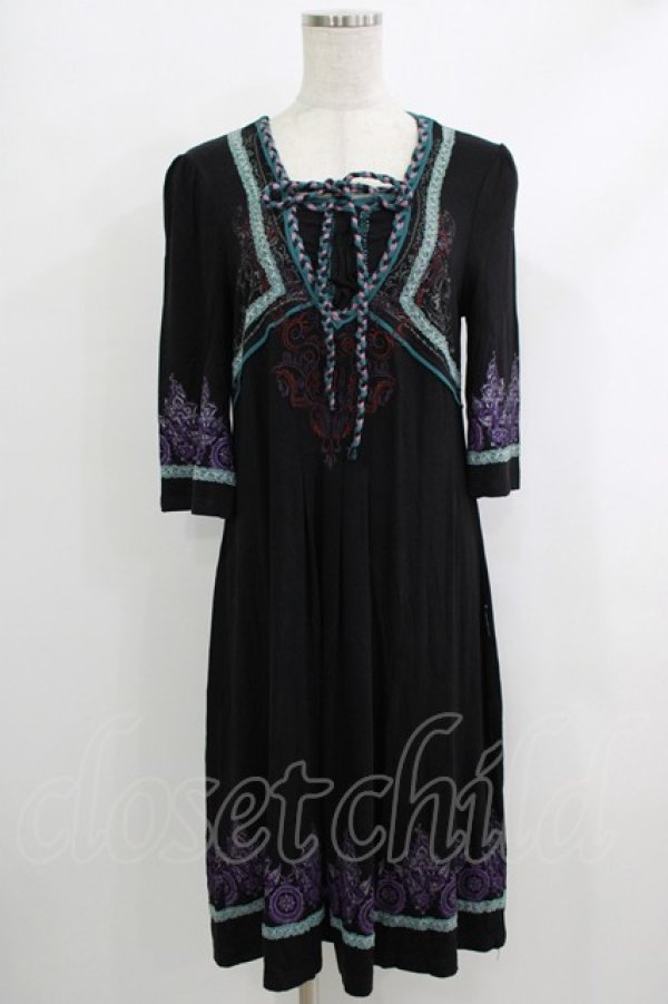 画像1: Ozz oneste / 刺繍プリントチュニックワンピース  黒 H-25-10-08-1046-OO-OP-KB-ZT023 (1)