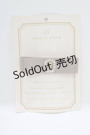 画像: Maison de FLEUR / ビジューグログランリボンバレッタ  Gray Beige H-25-10-09-086-LO-AC-NS-ZH