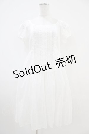 画像: Emily Temple cute / レースピンタックワンピース  ホワイト H-25-10-12-037-ET-OP-KB-ZH