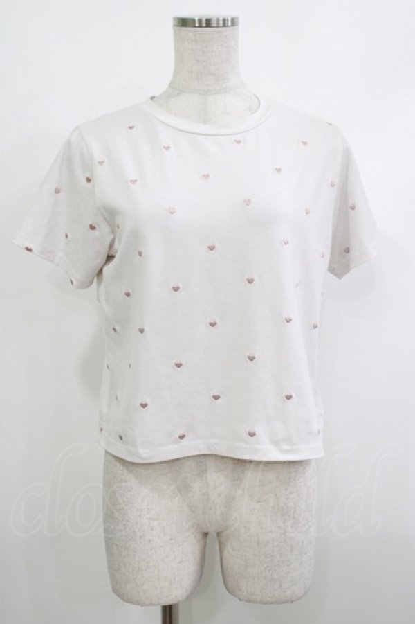 画像1: evelyn / ハート刺繍Tシャツ  オフ H-25-10-15-1036-LO-TS-NS-ZH (1)