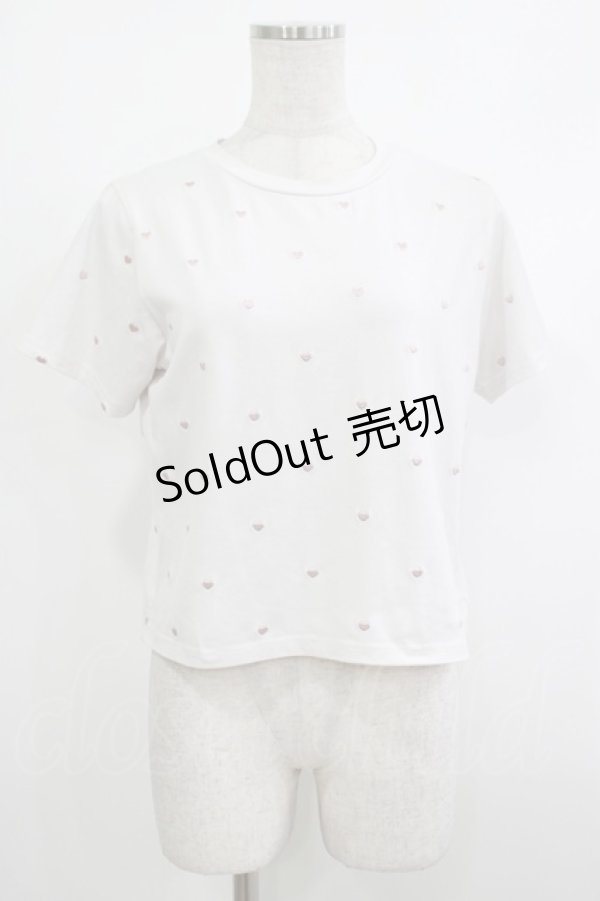画像1: evelyn / ハート刺繍Tシャツ  オフ H-25-10-15-1036-LO-TS-NS-ZH (1)