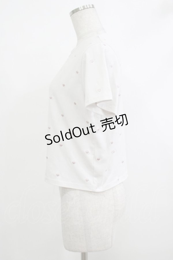 画像2: evelyn / ハート刺繍Tシャツ  オフ H-25-10-15-1036-LO-TS-NS-ZH (2)