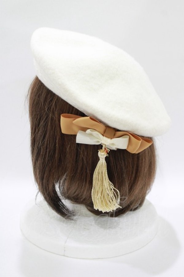 画像2: Amavel / 月夜の狐と寒椿和風ベレー帽  オフ H-25-10-15-1078-CA-AC-NS-ZH (2)