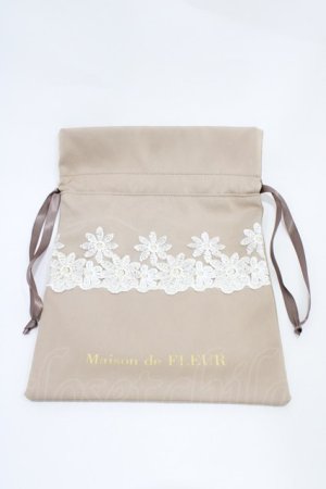画像: Maison de FLEUR / スカラップフラワーレース巾着  ベージュ H-25-10-16-021-LO-ZA-NS-ZH