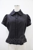 画像1: MARBLE / バラコサージュ付きクラシカルタイブラウス  ブラック H-25-10-20-1059-GO-BL-KB-ZH (1)
