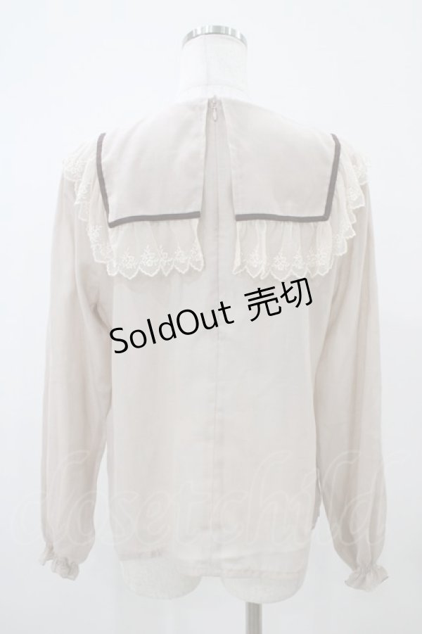 画像2: Fi.n.t / スクエアカラーブラウス Free ベージュ H-25-10-21-055-CA-BL-NS-ZH (2)