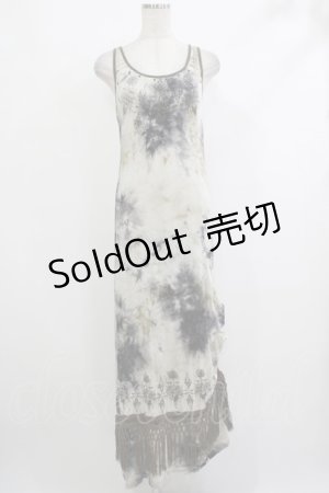 画像: Ozz Croce / フリンジロングノースリーブワンピース  カーキ H-25-10-23-1032-OO-OP-KB-ZH