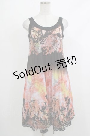 画像: Ozz oneste / プリントプリーツノースリーブワンピース  黒 H-25-10-23-1012-OO-OP-KB-ZH