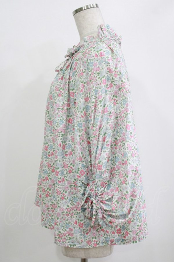 画像2: Jane Marple Dans Le Salon / Lawn Liberty Bubble Sleeve Blouse  オフ×ピンク×ブルー H-25-10-27-033-JM-BL-KB-ZH (2)