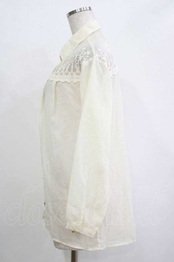 画像2: LIZ LISA / レース切替ブラウス Free 生成り H-25-11-01-057-LO-BL-NS-ZH (2)