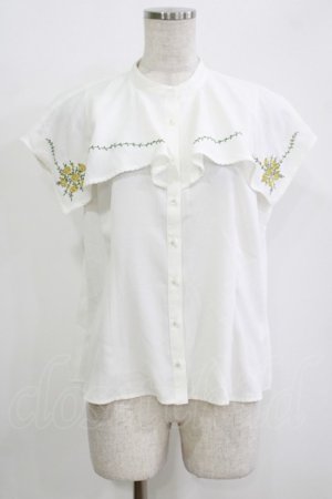 画像: an another angelus / スクエアケープ衿ローズ刺繍ブラウス Free OFF WHITE H-25-11-01-063-CA-BL-NS-ZH