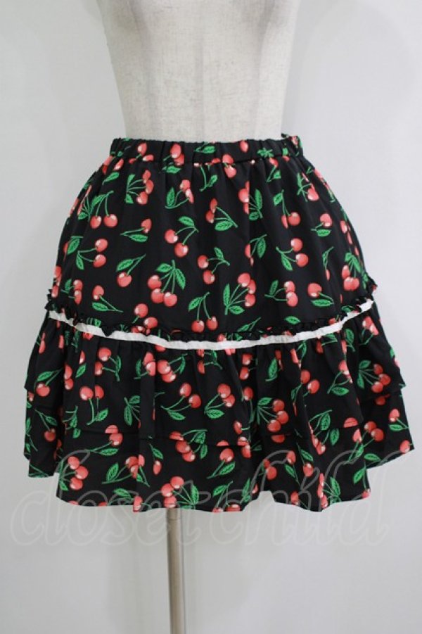 画像1: E hyphen world gallery / チェリー柄スカート Free ブラック H-25-11-02-1041-LO-SK-NS-ZH (1)