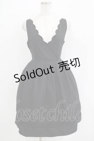 画像: an another angelus / スカラップジャンパースカート Free ブラック H-25-11-02-1024-CA-OP-NS-ZH