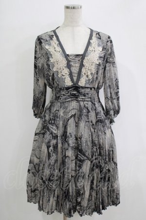 画像: Rozen Kavalier / 総柄プリーツワンピース  グレー H-25-11-03-015-OO-OP-KB-ZH