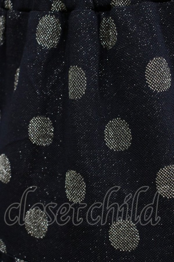 画像4: Emily Temple cute / ラメドットティアードノースリーブワンピース  ブラック×ゴールドドット H-25-11-03-022-ET-OP-KB-ZH (4)