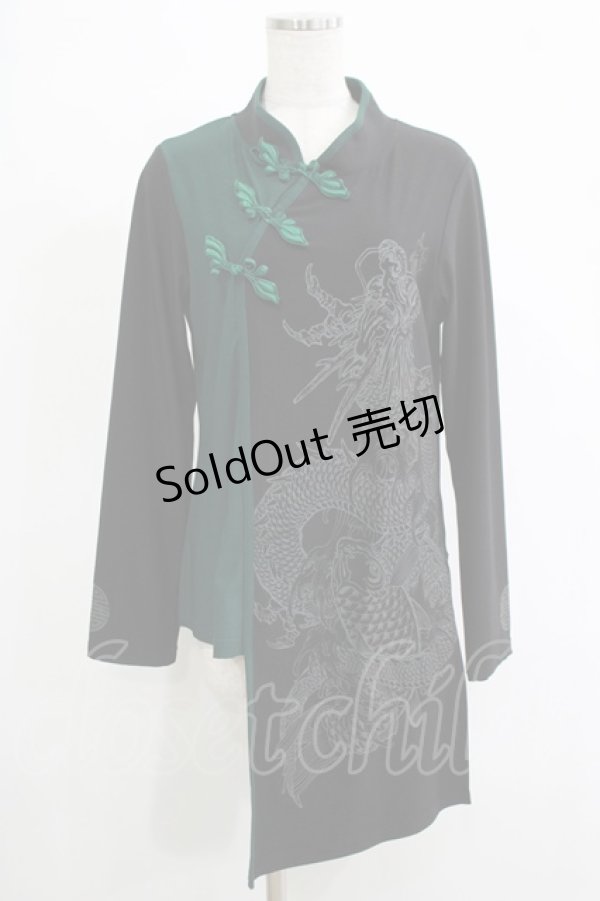 画像1: Qutie Frash / チャイナアシメカットソー  黒×緑 H-25-11-07-034-QU-TO-KB-ZH (1)