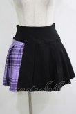 画像1: KILL STAR / CATTLE PLEATED SKIRT S ブラック/ライラックタータン H-25-11-07-017-SL-SK-KB-ZH (1)