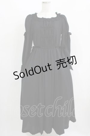 画像: Moi-meme-Moitie / 別珍リボンロングワンピース 9 ブラック×ブラックリボン H-25-11-08-001-MO-OP-KB-ZH