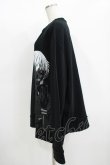画像2: QOOZA / 東京喰種×QOOZA金木研 ダメージスウェット  ブラック H-25-11-08-050-PU-TO-KB-ZH (2)