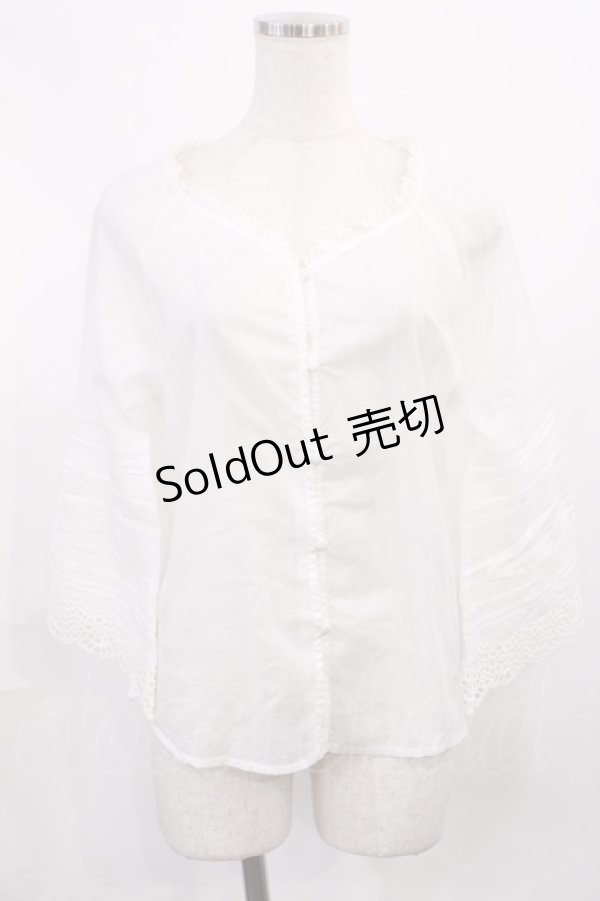 画像1: an another angelus / パンチングレース使いベルスリーブブラウス Free OFF WHITE H-25-11-08-1019-CA-BL-NS-ZH (1)
