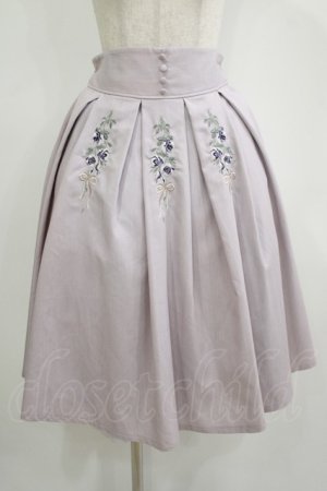 画像: axes femme / リボンローズ刺繍タックスカート M ラベンダー H-25-11-11-027-AX-SK-NS-ZH