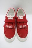 画像1: PINK HOUSE / ピンクハウスロゴ刺繍ベルクロスニーカー 4（L/24.5cm) レッド H-25-11-11-080-LO-SH-NS-ZH (1)