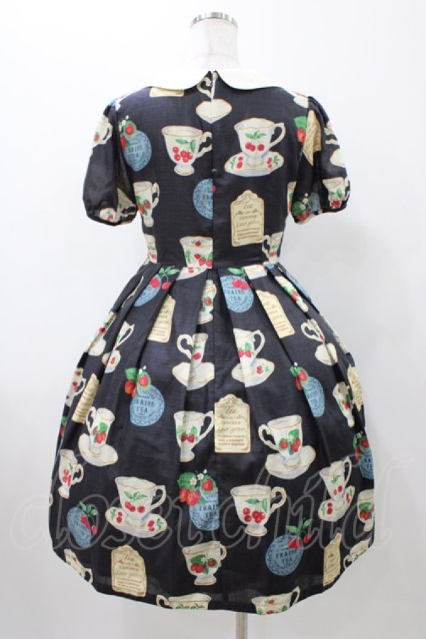 Leur Getter ルルゲッタ スイーツ ティータイム ワンピース Leur Getter☆ルルゲッタスイーツ柄ティータイムワンピース Leur