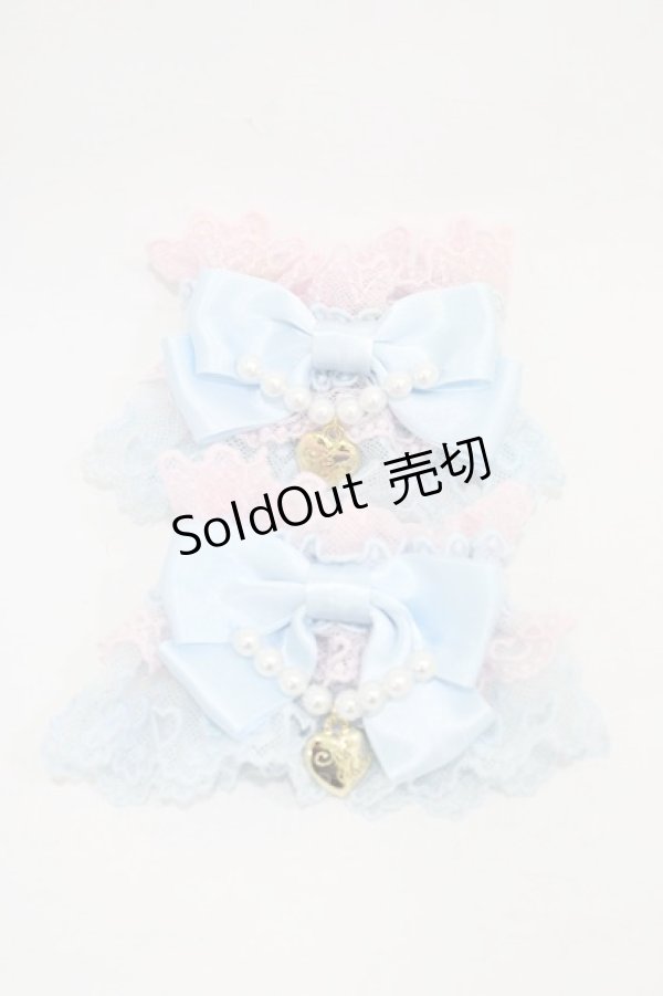 画像1: Angelic Pretty / 配色ロゴハートチャームお袖とめ  ピンク/サックス H-25-11-14-010-AP-ZA-NS-ZH (1)