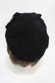 画像2: Enchantlic Enchantilly / ロゴ刺繍ベレー帽  ブラック H-25-11-14-003-LO-AC-NS-ZH (2)