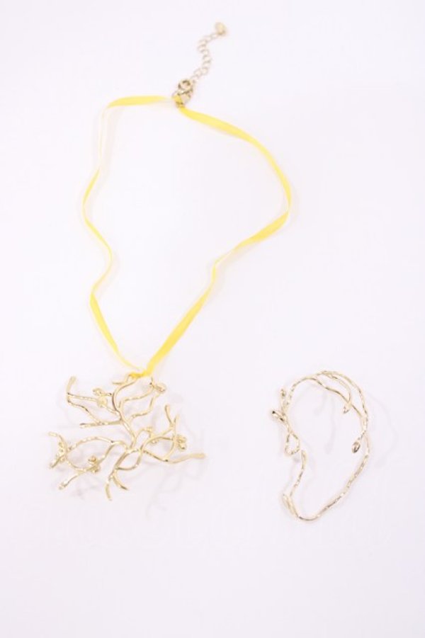 画像1: Secret Honey / Necklace & Ear cuff (Beauty and the Beast- Live Action Film ver.）  ゴールド H-25-11-15-036-CA-AC-NS-ZH (1)