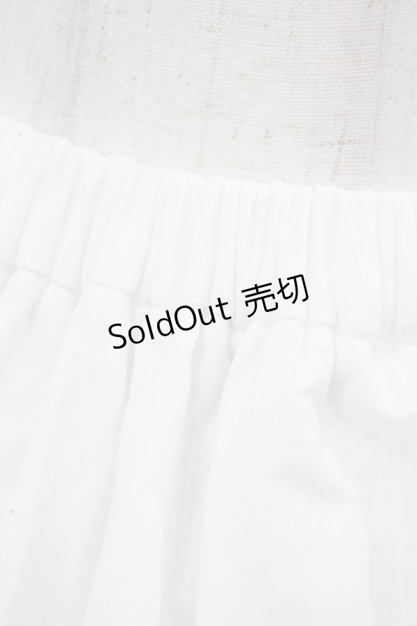 画像4: BABY,THE STARS SHINE BRIGHT / ふわふわボリュームショートパニエ  白 H-25-11-16-1030-BA-SK-KB-ZH (4)