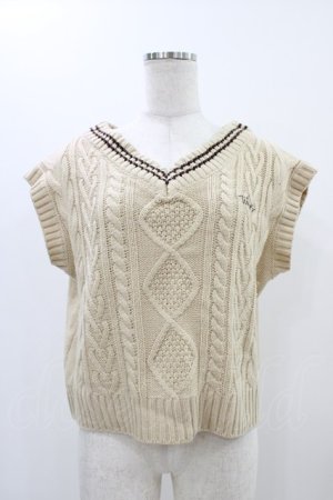 画像: Fi.n.t / ライン使いケーブルニットベスト Free CREAM H-25-11-16-1033-CA-TO-NS-ZH