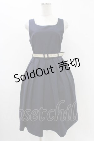 画像: Fi.n.t / ロゴテープベルト使いジャンスカ Free Navy H-25-11-16-1021-CA-OP-NS-ZH